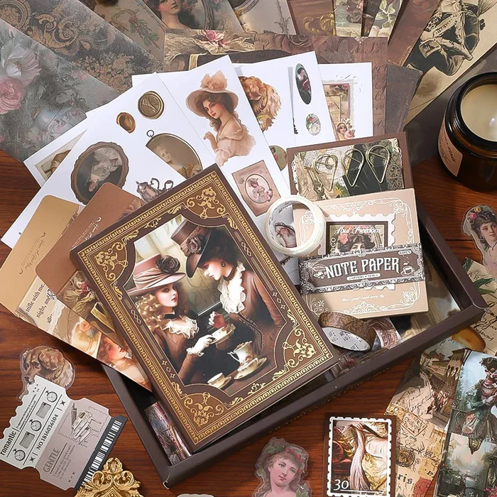 Queen Victoria Scrapbook Kit